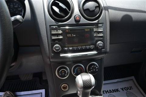 Used 2013 Nissan Rogue SV AWD/4WD image 13