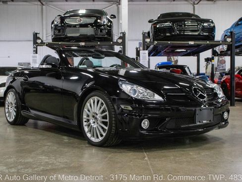 Used 2005 Mercedes-Benz SLK 55 AMG image 11