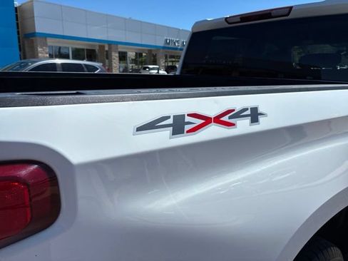 Used 2021 Chevrolet Silverado 1500 Custom w/ Rally Edition AWD/4WD image 7