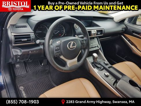 Used 2018 Lexus IS 300 AWD w/ Comfort Package image 14
