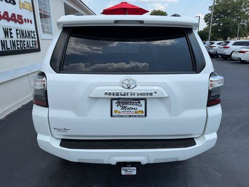 Used 2019 Toyota 4Runner SR5 RWD image 5