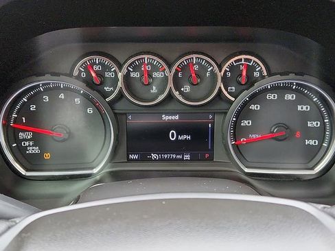 Used 2021 Chevrolet Tahoe Z71 w/ Z71 Signature Package AWD/4WD image 23