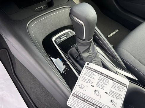 New 2026 Toyota Corolla SE w/ Carpet Mat Package (TMS) image 19