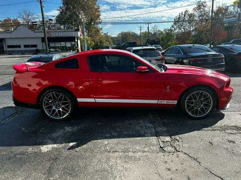 Used 2011 Ford Mustang Shelby GT500 w/ SVT Performance Pkg image 6