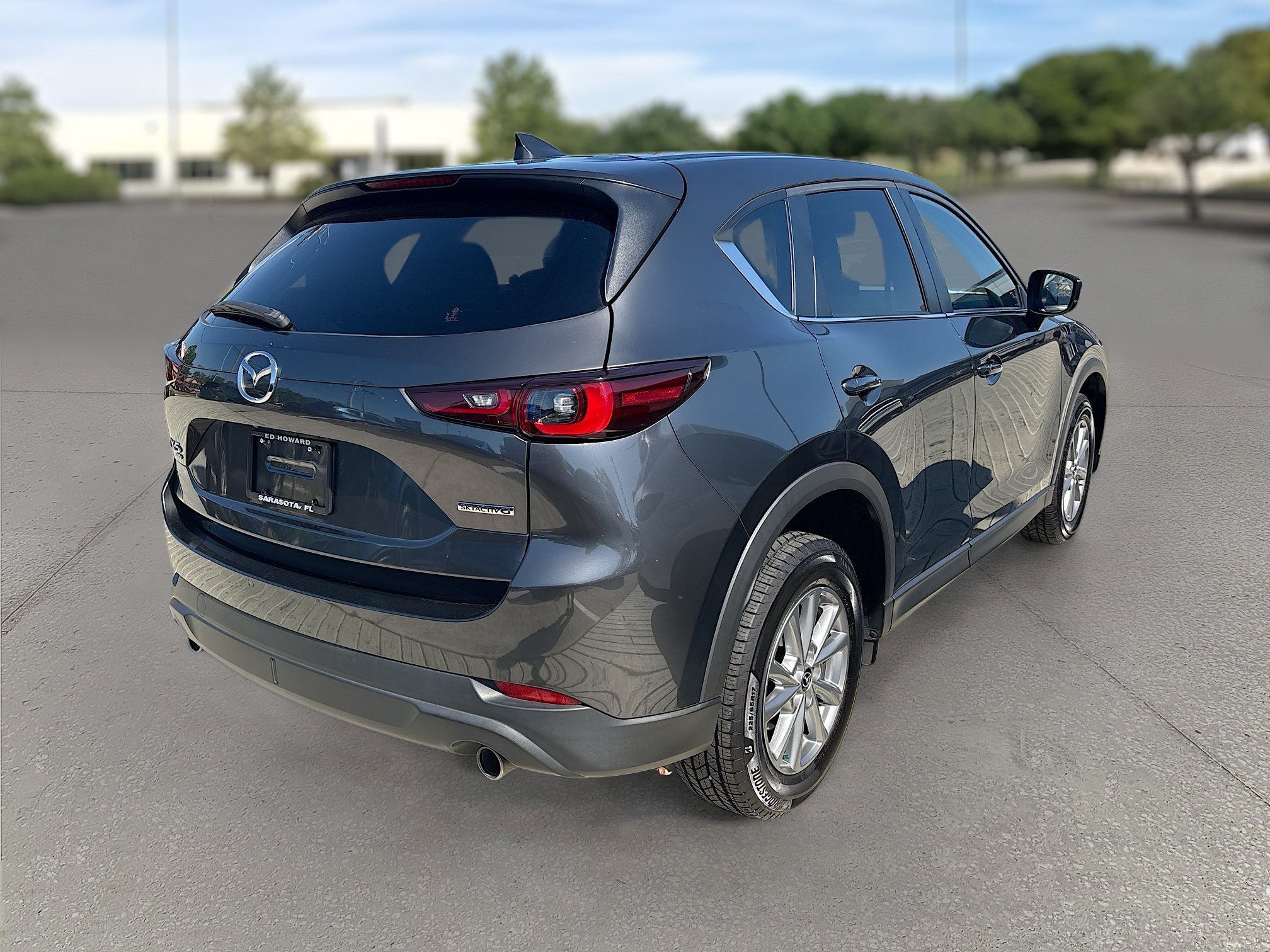 Used 2023 MAZDA CX-5 AWD 2.5 S w/ Select Package image 4