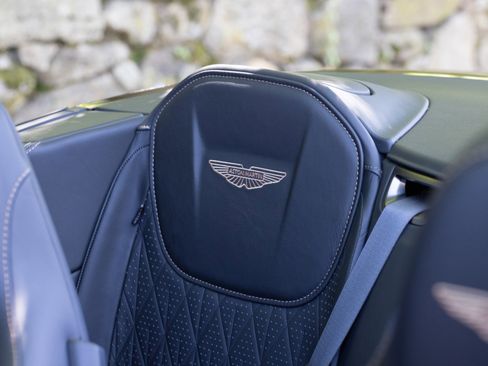 Used 2025 Aston Martin DB12 Convertible RWD image 65