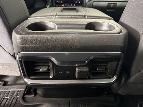 Used 2019 GMC Sierra 1500 Elevation w/ Elevation Value Package AWD/4WD image 28