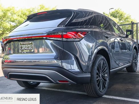 New 2026 Lexus RX 450h AWD image 6