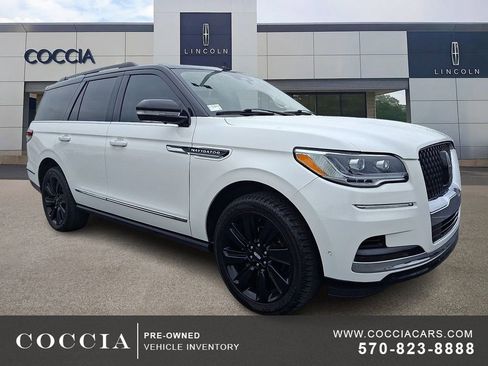 Used 2022 Lincoln Navigator Black Label AWD/4WD image 3