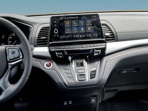 Used 2026 Honda Odyssey Sport-L image 9