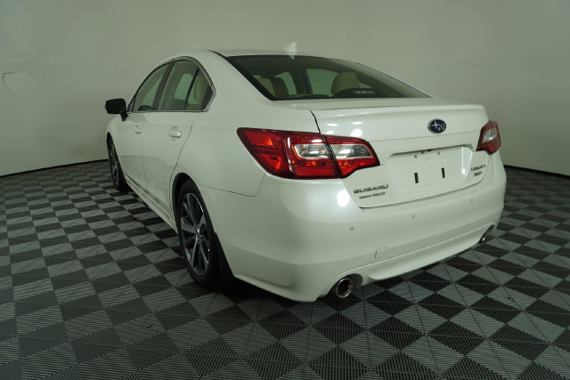 Used 2017 Subaru Legacy 3.6R Limited AWD/4WD image 5
