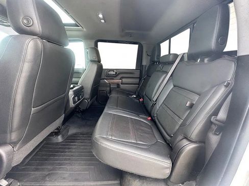 Used 2023 GMC Sierra 2500 Denali w/ Denali Ultimate Package AWD/4WD image 18