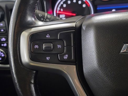 Used 2020 Chevrolet Silverado 1500 LT Trail Boss w/ Midnight Edition image 35