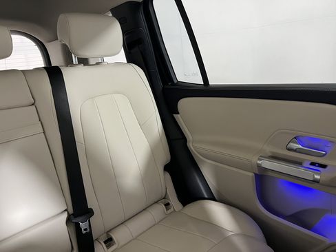Certified 2023 Mercedes-Benz GLB 250 image 15