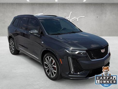 Used 2023 Cadillac XT6 Sport w/ Technology Package AWD/4WD image 2