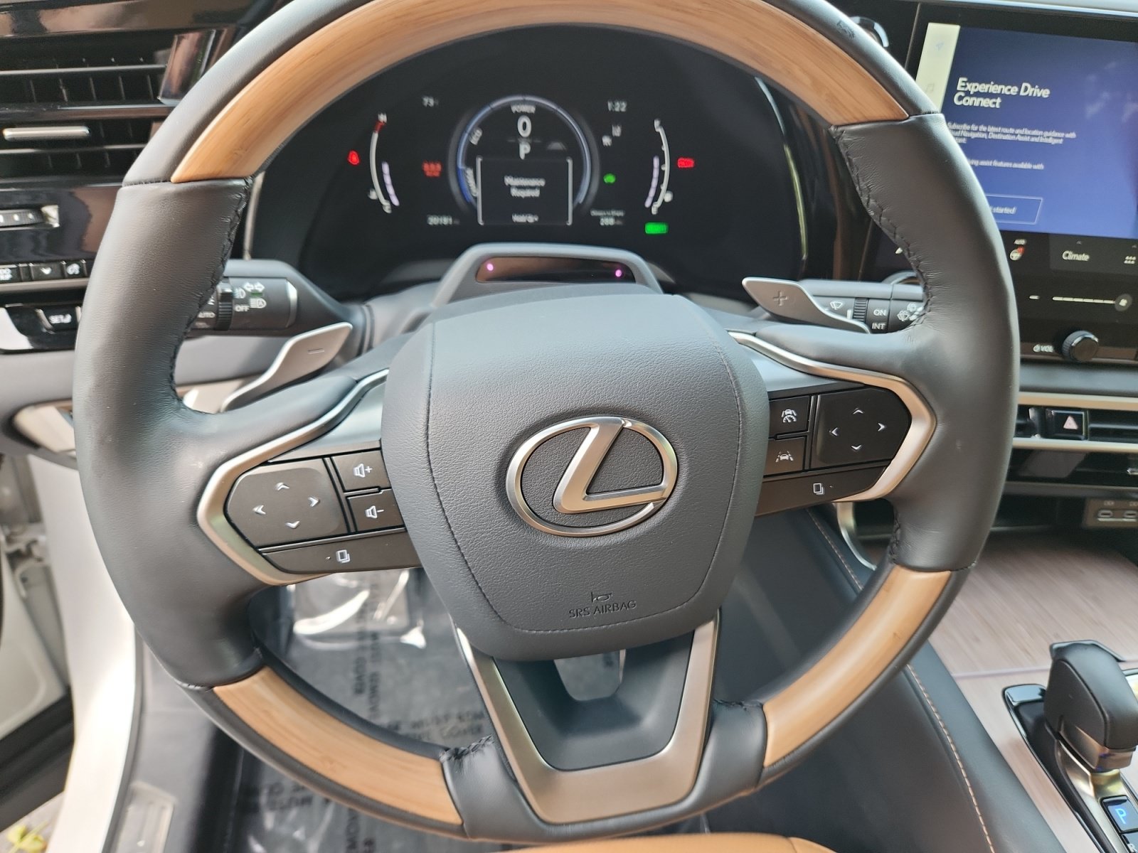 Used 2024 Lexus RX 350 w/ Convenience Package AWD/4WD image 9