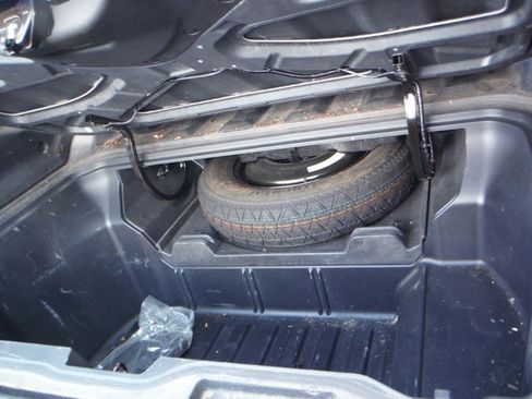 Used 2014 Honda Ridgeline SE image 18
