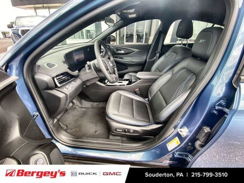 Used 2026 Buick Envista Sport Touring w/ Convenience I Package FWD image 7