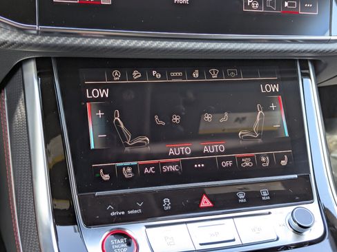 New 2026 Audi SQ8 Prestige AWD/4WD image 25
