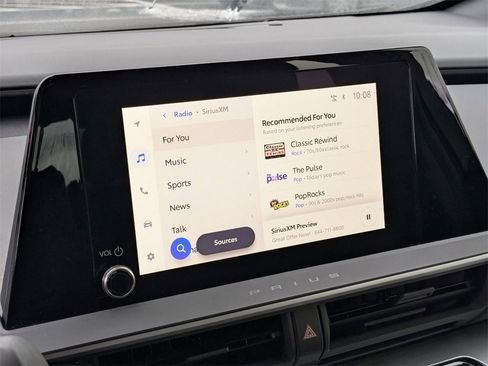 Used 2025 Toyota Prius LE image 21