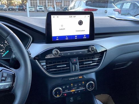 Used 2022 Ford Escape SE w/ Convenience Package image 6