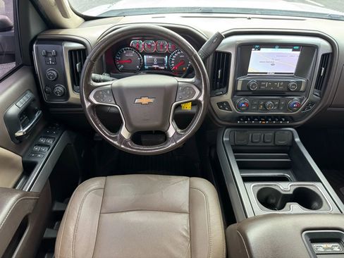 Used 2019 Chevrolet Silverado 2500 LTZ w/ Duramax Plus Package image 23