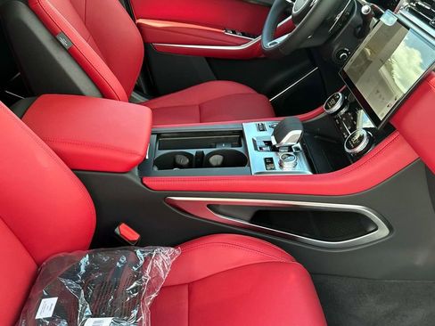 New 2026 Jaguar F-PACE R-Dynamic S AWD/4WD image 8