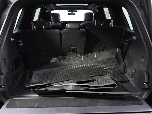 New 2026 Lincoln Navigator Reserve AWD/4WD image 18