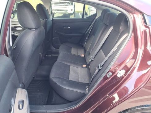 Used 2022 Nissan Sentra SV image 13