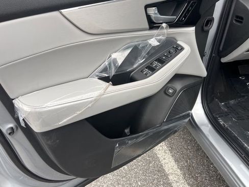 New 2026 Acura MDX SH-AWD w/ Technology Package image 10