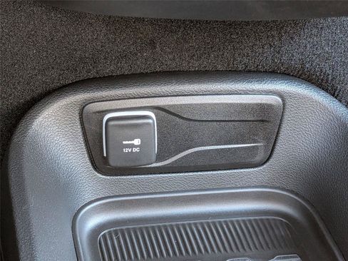 New 2026 Chrysler Pacifica Select AWD/4WD image 14