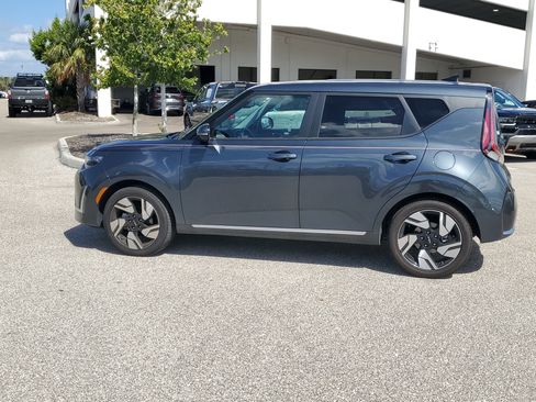 Used 2025 Kia Soul GT-Line image 7