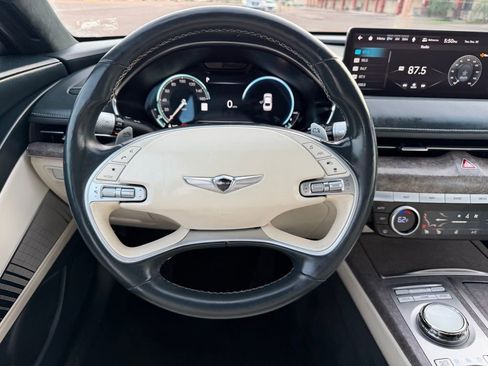 Used 2023 Genesis G80 image 28