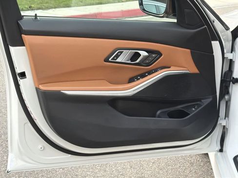 Used 2022 BMW M340i w/ Driving Assistance Package image 23