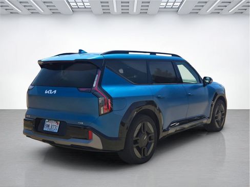 Used 2024 Kia EV9 GT-Line AWD/4WD image 4