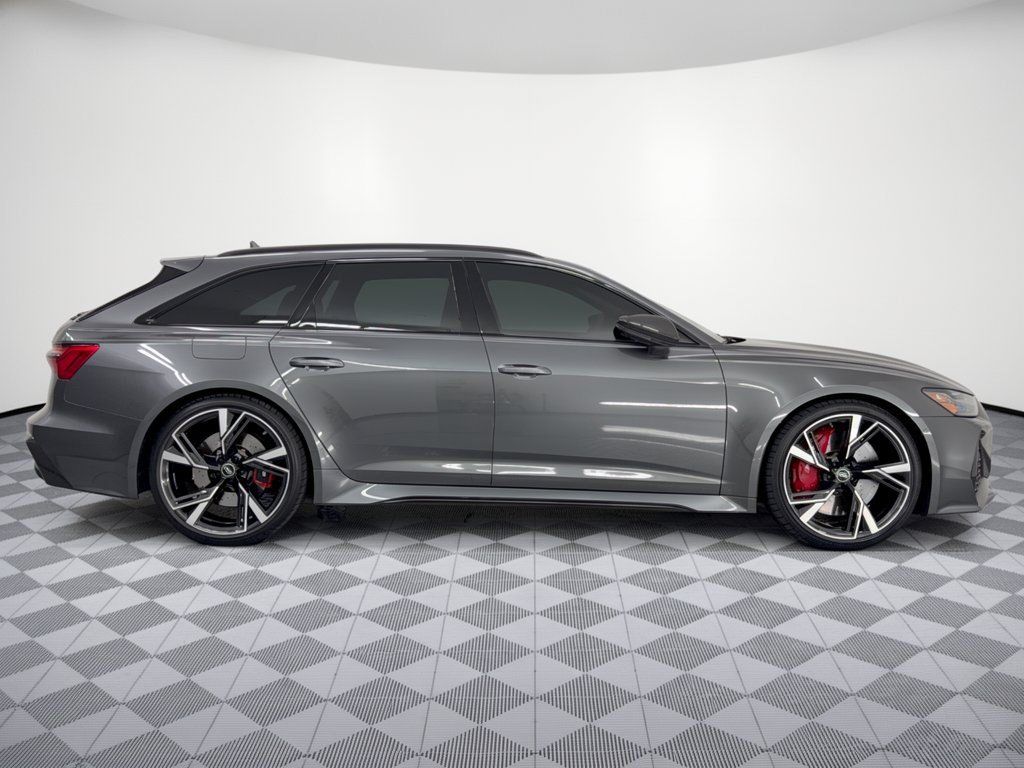 Used 2022 Audi RS 6 AWD/4WD image 8