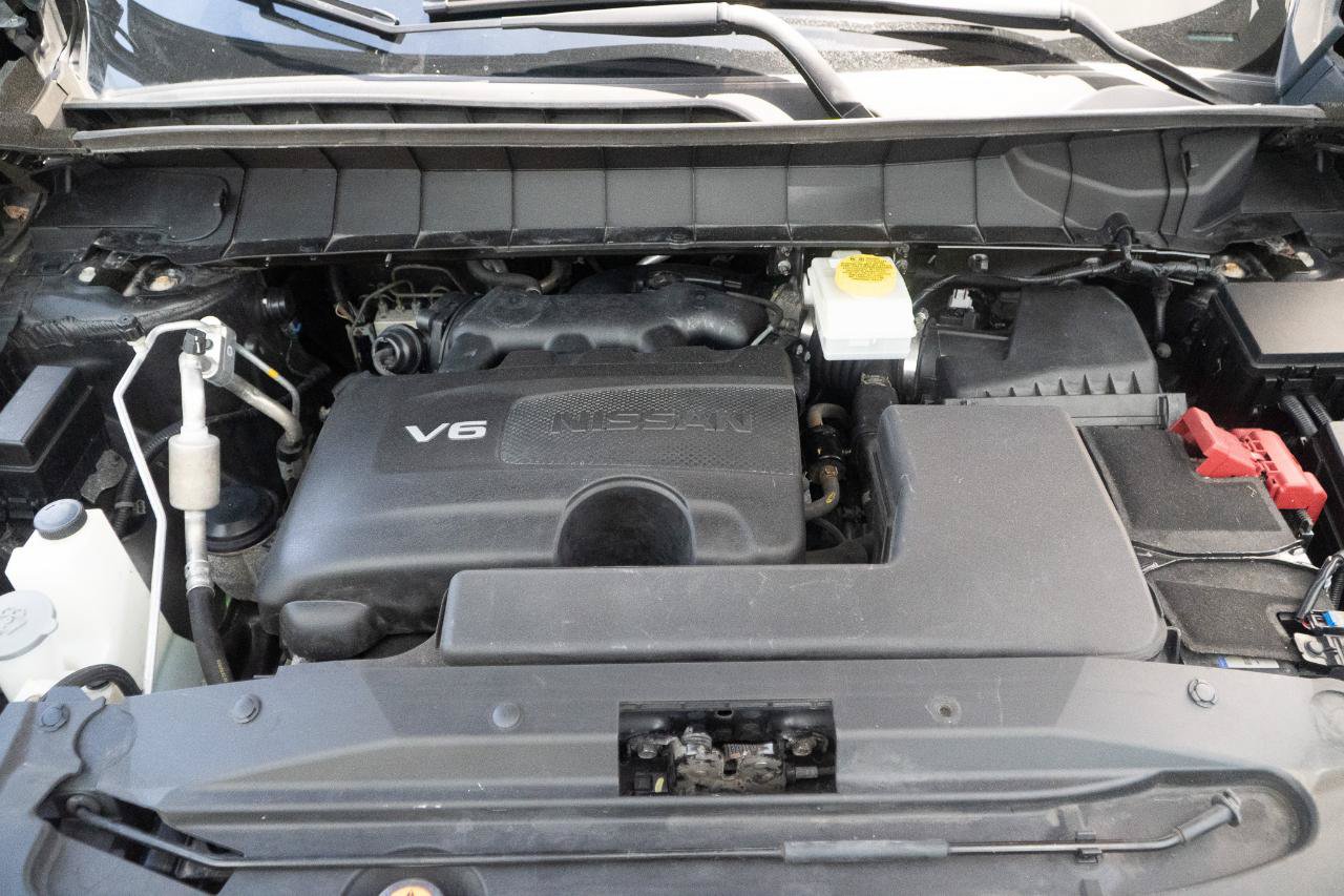 Used 2022 Nissan Pathfinder S AWD/4WD image 38