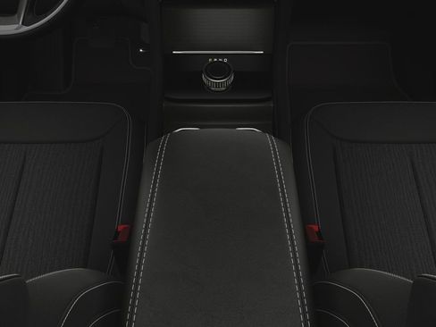 New 2025 Jeep Grand Cherokee Laredo X w/ Luxury Tech Group I image 16