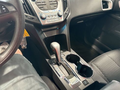 Used 2012 Chevrolet Equinox LS image 14