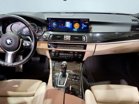 Used 2014 BMW 550i xDrive Sedan image 19