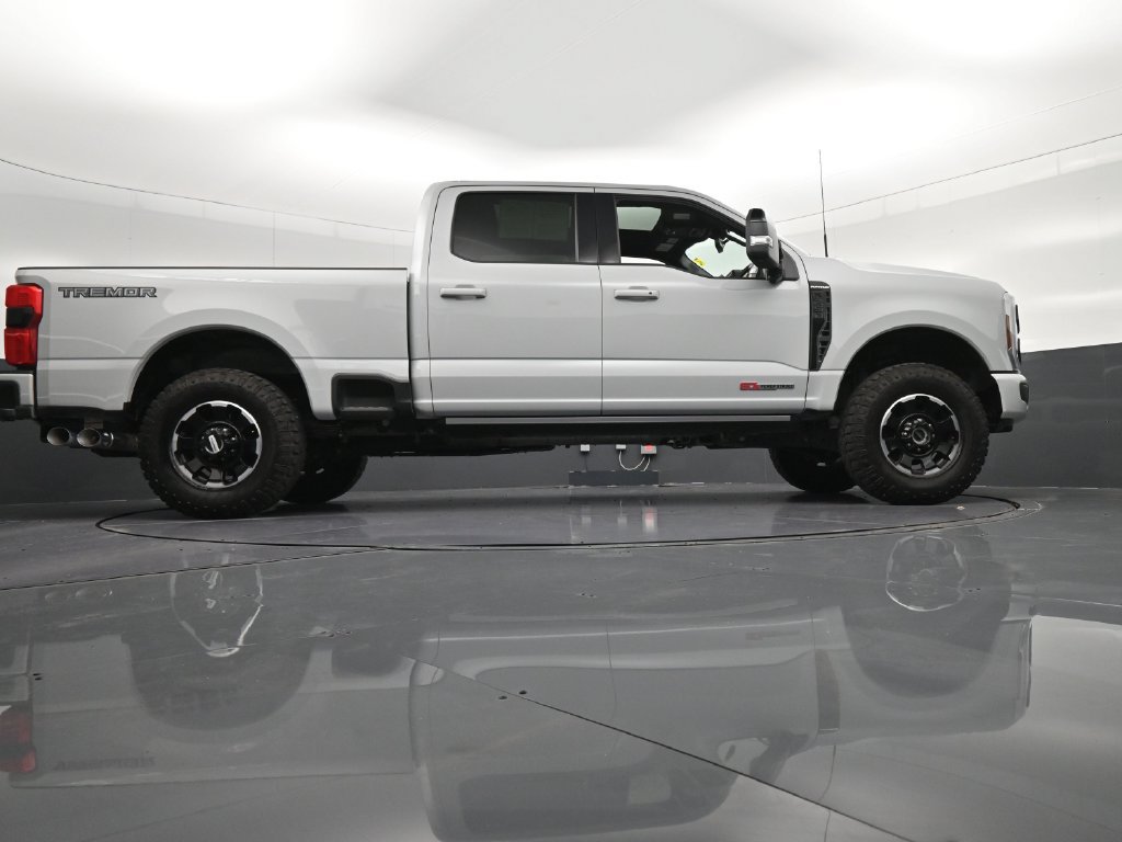 Used 2025 Ford F250 Platinum w/ Tremor Off-Road Package AWD/4WD image 27