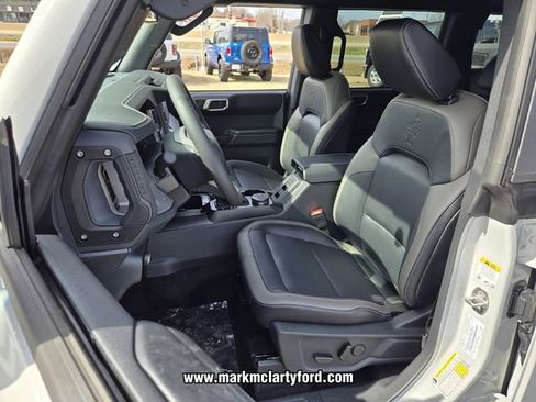 New 2026 Ford Bronco Outer Banks AWD/4WD image 6
