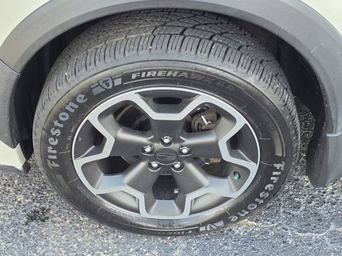 Used 2013 Subaru Crosstrek 2.0i Limited image 30