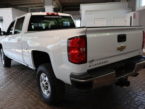 Used 2019 Chevrolet Silverado 2500 LT AWD/4WD image 5