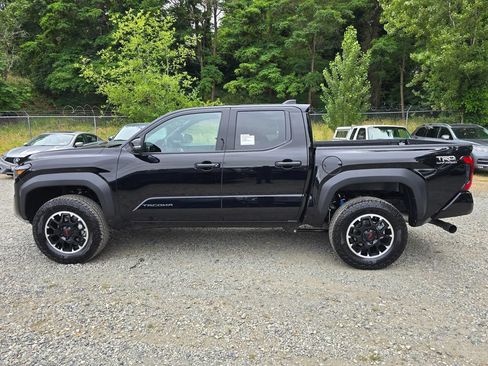 New 2026 Toyota Tacoma TRD Off-Road AWD/4WD image 4