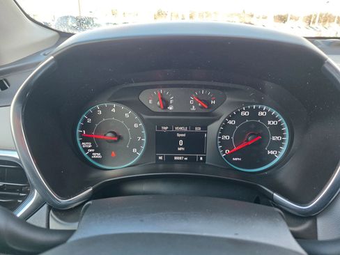 Used 2023 Chevrolet Equinox LS w/ LPO, Floor Liner Package image 14