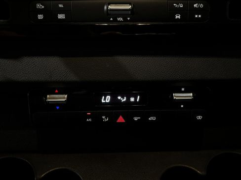 Used 2023 Mercedes-Benz Sprinter 3500 image 16