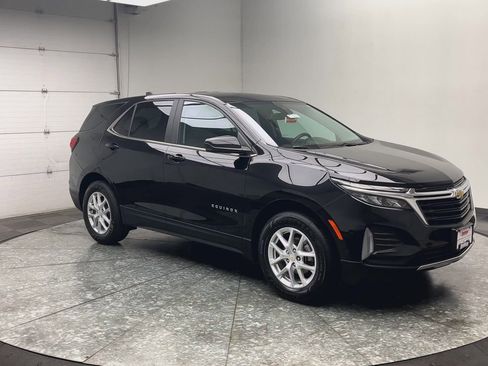 Certified 2023 Chevrolet Equinox LT image 33