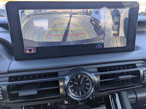 Used 2023 Lexus IS 500 image 14