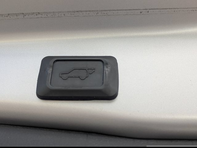 Used 2021 Toyota RAV4 XSE w/ XSE Grade Weather Package AWD/4WD image 15